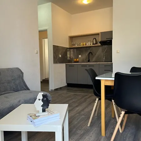 Apartment Makarska M&I, Free Private Parking Esterno foto