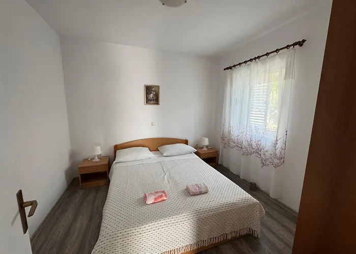 Apartment Makarska M&I, Free Private Parking